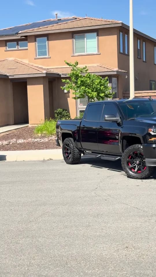 Freshly detailed black Chevrolet Z71 truck in Beaumont