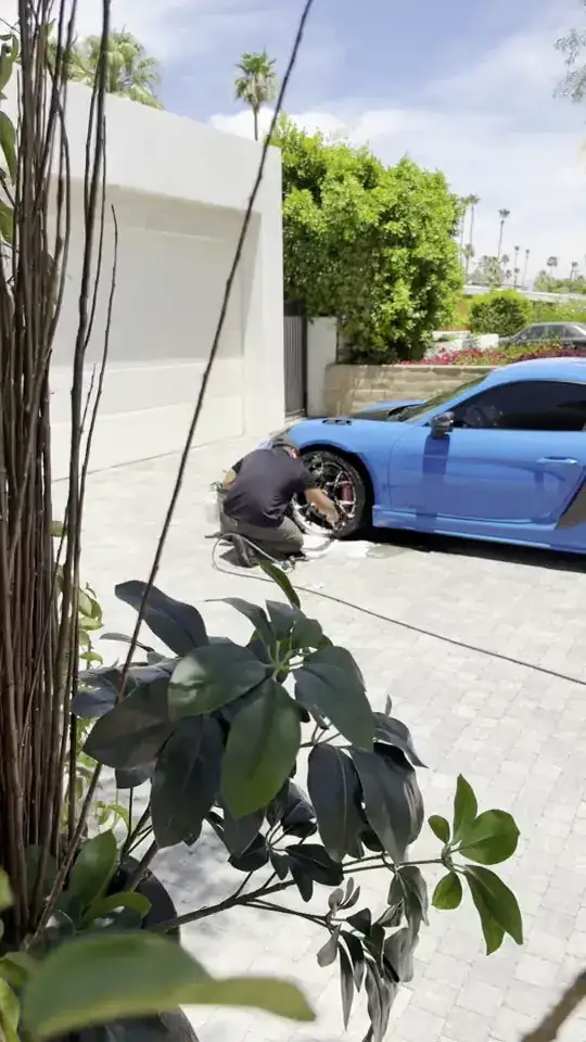 Blue Porsche detailing